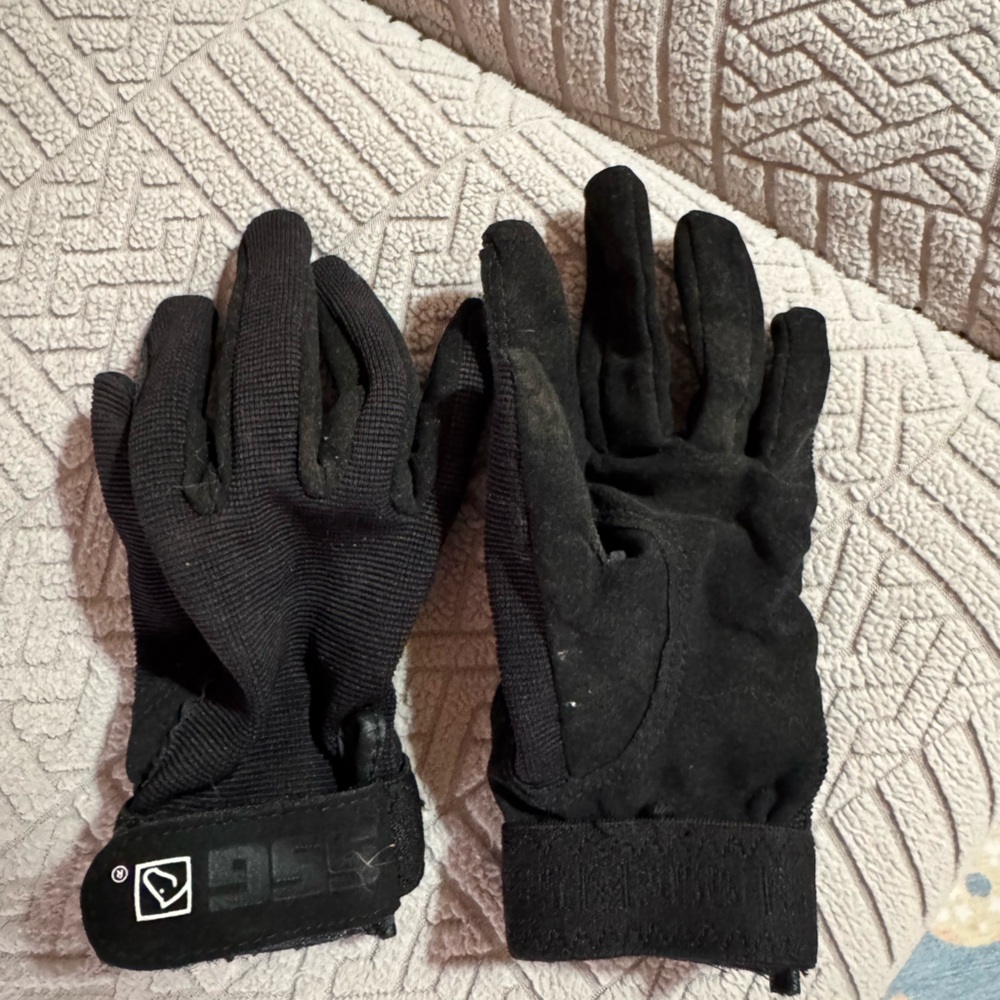 Children’s SSG all weather horseback riding gloves